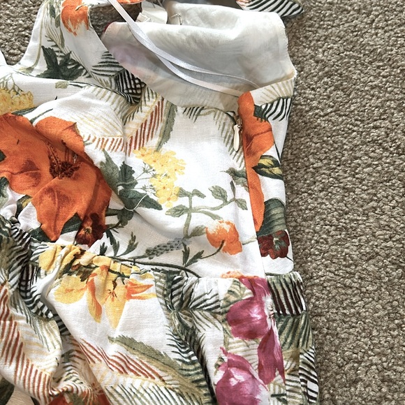 NWT Chelsea & Violet Tie Shoulder Tropical Oasis Printed V Neck Halter Top - Picture 10 of 15